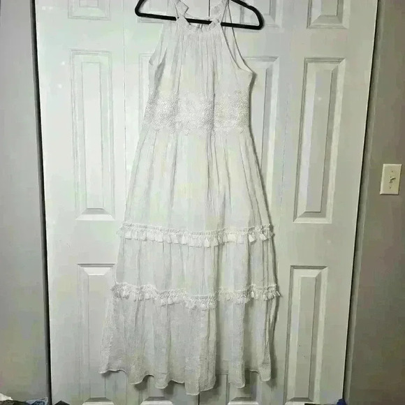 Eliza J White Halter Maxi Dress Sleeveless 10 Petite Tassel - Picture 1 of 9